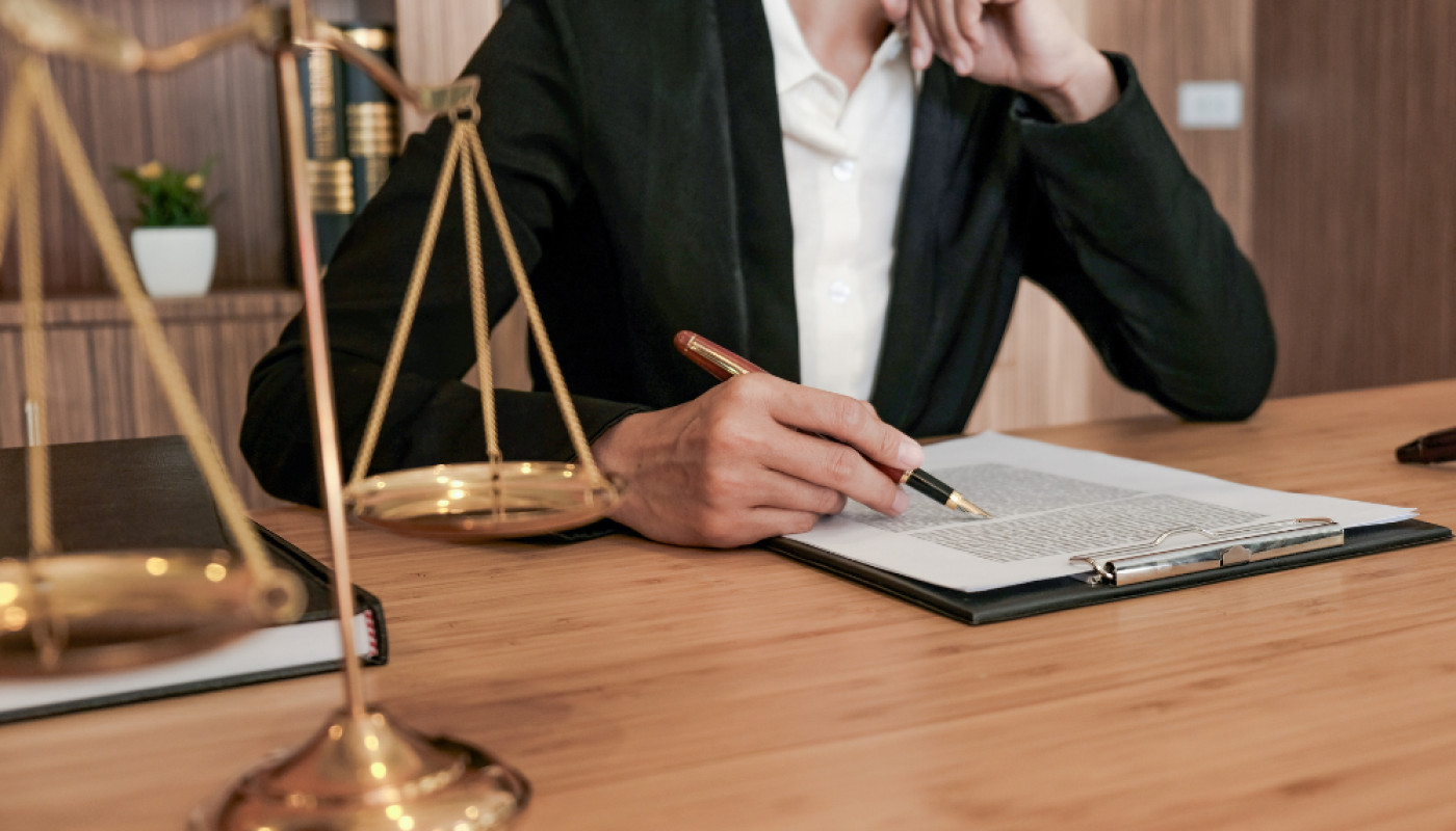 Divers - Comment choisir un avocat en droit public ?